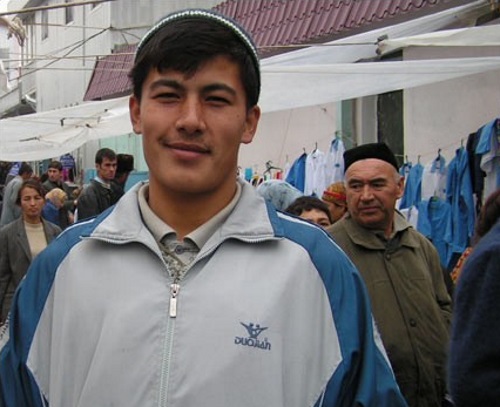 Изображение вымогателя из Узбекистана
